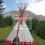 indian namiot w kształcie stożka, w rezerwacie Indian