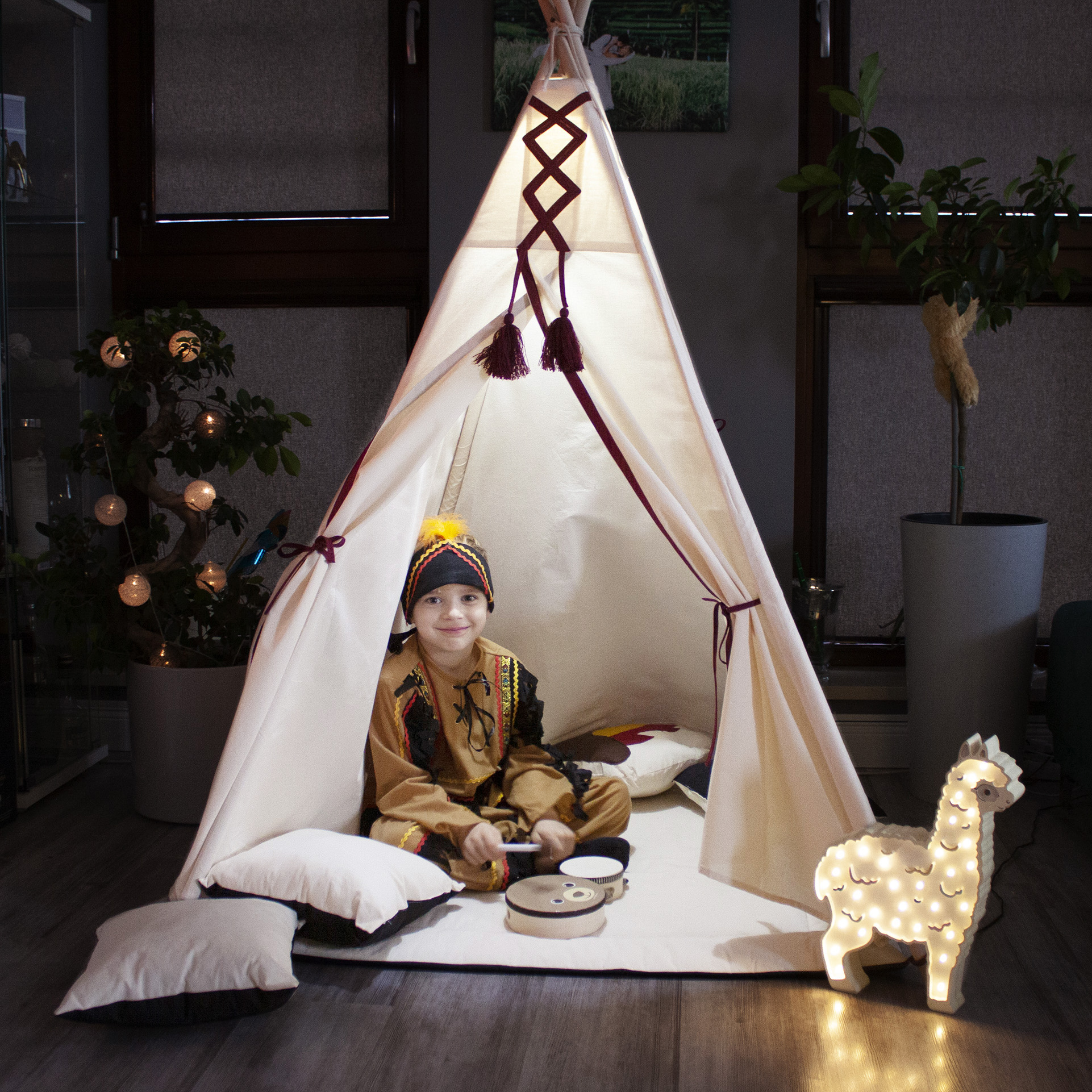 namiot-indianski-dla-dzieci-703nzi.jpg Namiot dla dzieci duży Zestaw TIPI WIGWAM INDIAŃSKI - obrazek 1