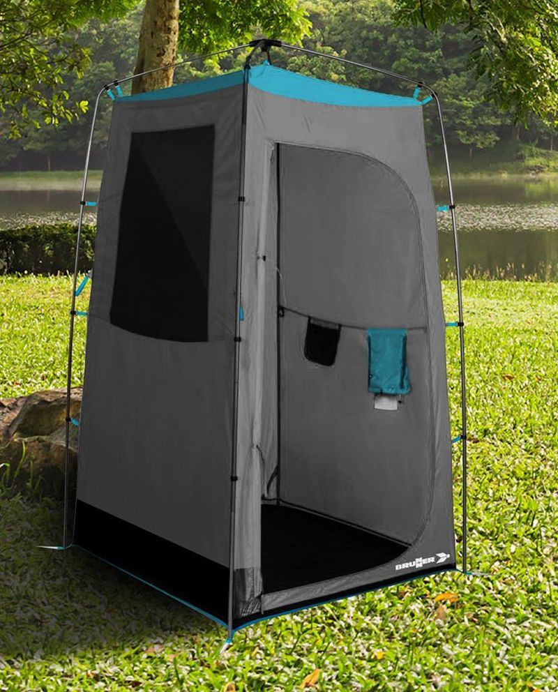 namiot-wc-398afp-1.jpg Namiot toaleta, prysznic, przebieralnia Sanity 140x140xH205cm Brunner GoMarket.com.pl Sklep Kempingowy Turystyczny Caravaningowy Sprzedaż detaliczna, hurtowa. Hurtownia Polska, Warszawa - obrazek 1