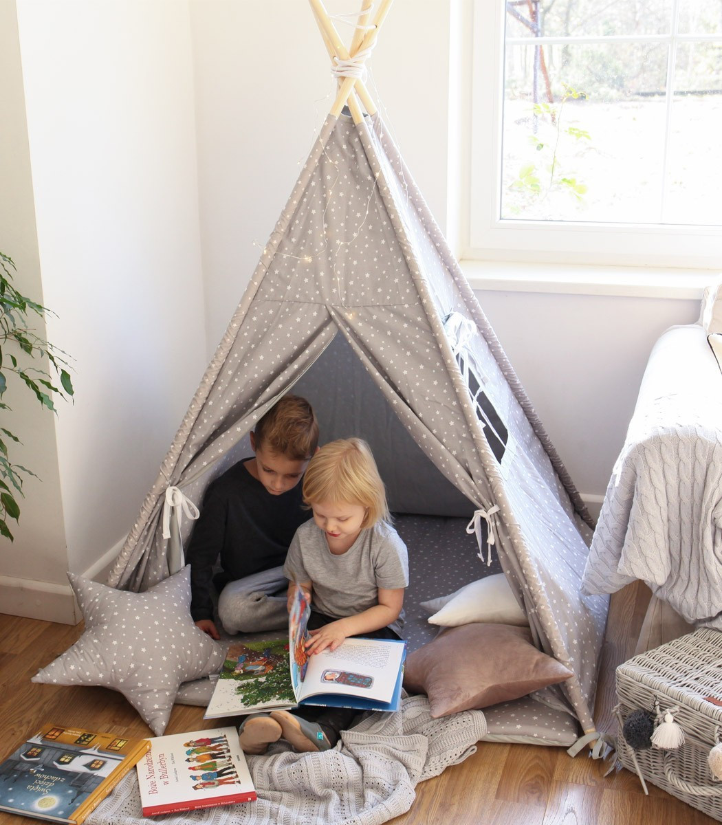 tipi-namiot-dla-dziewczynki-015doh-1.jpg Namiot tipi szary w gwiazdki do pokoju dziecka MySweetRoom - obrazek 1